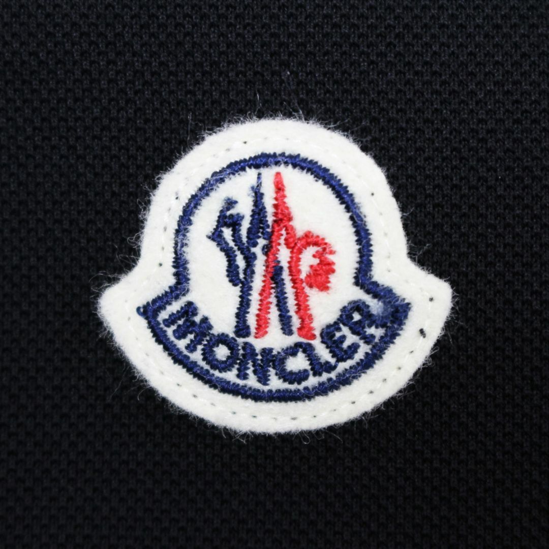 MONCLER(モンクレール)の送料無料 97 MONCLER モンクレール 8A00013 84673 ブラック ポロシャツ 半袖 size S メンズのトップス(ポロシャツ)の商品写真