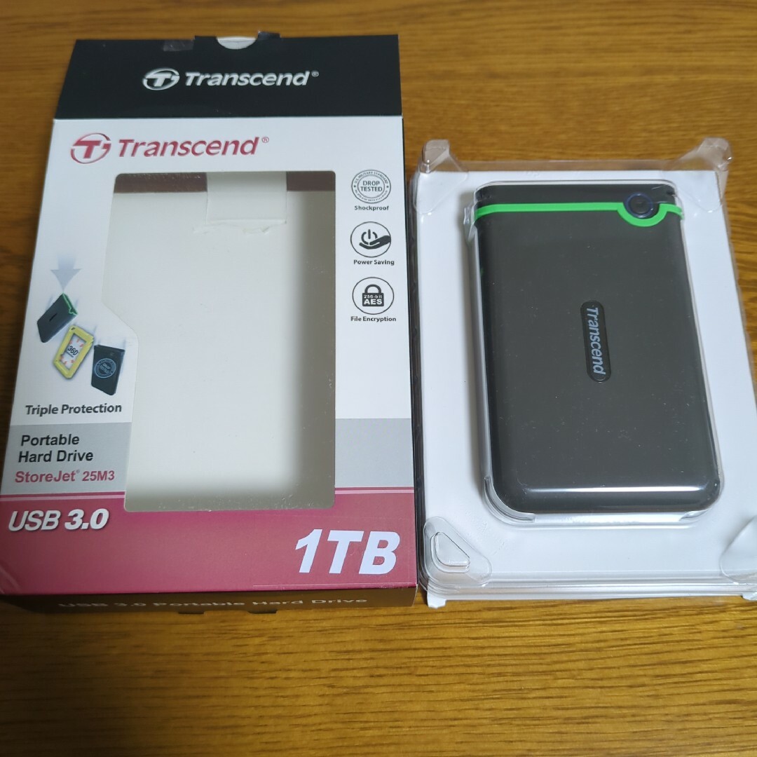 Transcend(トランセンド)のTranscend Portable Hard Drive 1TB  未使用品 スマホ/家電/カメラのPC/タブレット(PC周辺機器)の商品写真