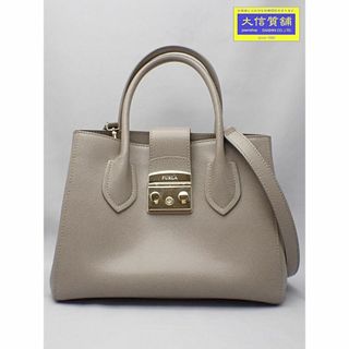 フルラ(Furla)のFURLA フルラ メトロポリス トートバッグ ハンドバッグ 921183 グレー 中古A 【送料無料】 A-8399【質屋出品】(トートバッグ)