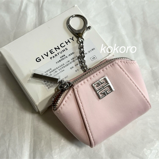 【美品】GIVENCHY ジバンシー カードケース コインケース 財布　ベージュ