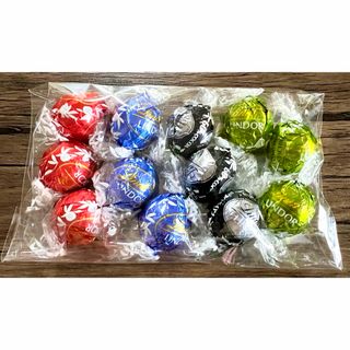 リンツ(Lindt)のリンツ リンドール シルバーアソート 12個(菓子/デザート)