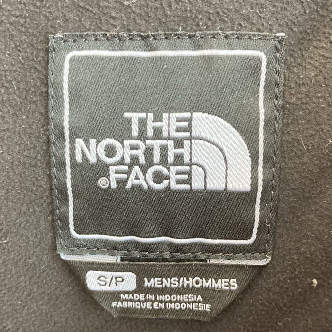 THE NORTH FACE(ザノースフェイス)の【US規格】ノースフェイス　ダウンジャケット　メンズM相当　レディースL相当 メンズのジャケット/アウター(ダウンジャケット)の商品写真