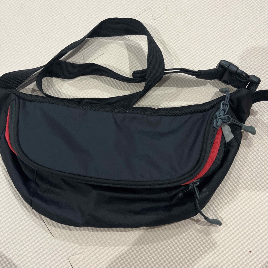 MIZUNO(ミズノ)のMIZUNO ミズノ ウエストポーチ レディースのバッグ(ボディバッグ/ウエストポーチ)の商品写真