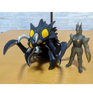 バンダイ(BANDAI)のウルトラ怪獣シリーズEX　ハイパーゼットン　ギガント&イマーゴセット(特撮)