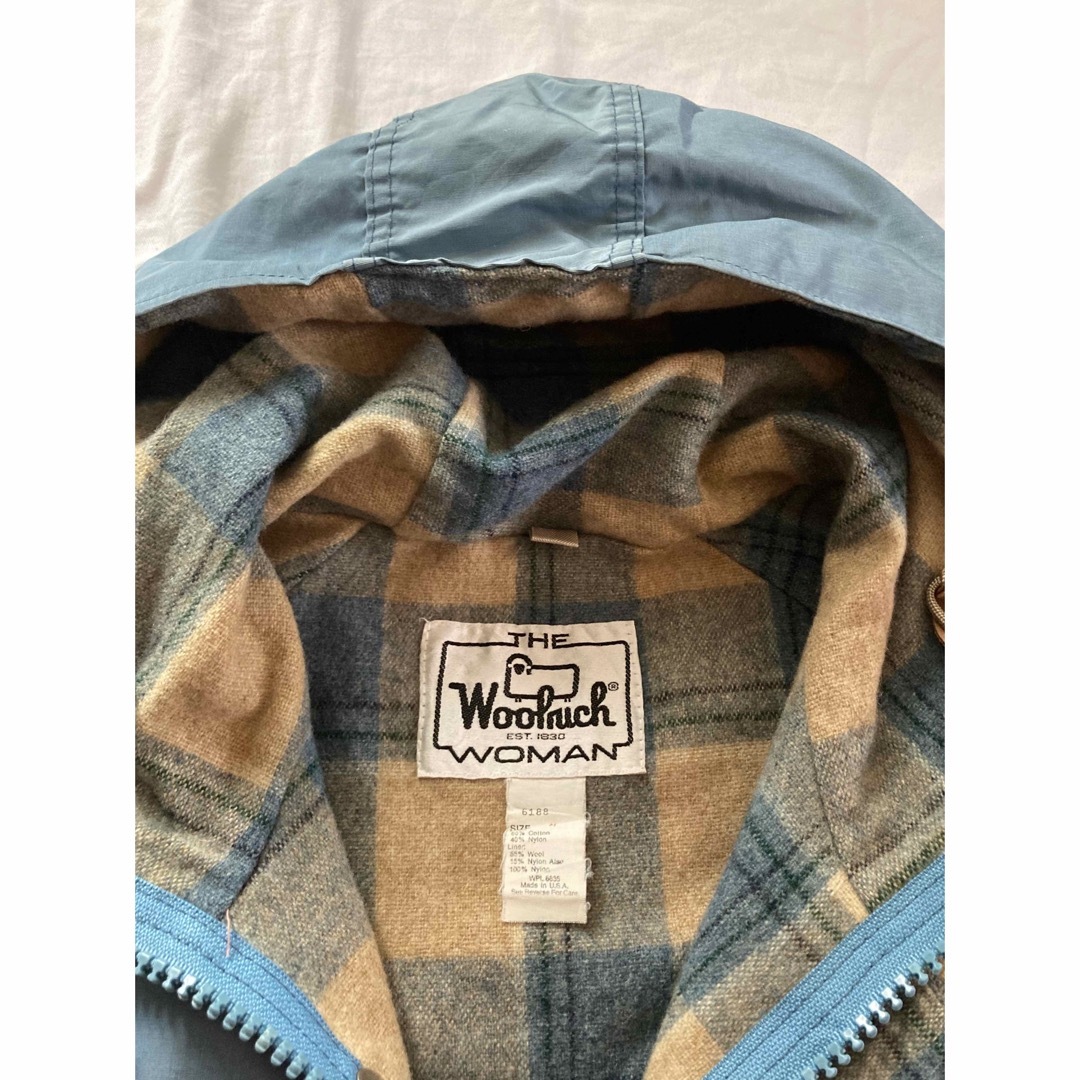 WOOLRICH(ウールリッチ)の70s ビンテージウールリッチ マウンテンパーカー 水色 レディースM 古着 レディースのジャケット/アウター(ブルゾン)の商品写真