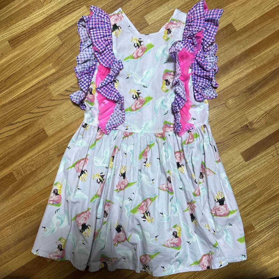 fafa(フェフェ)のfafa ワンピース キッズ/ベビー/マタニティのキッズ服女の子用(90cm~)(ワンピース)の商品写真