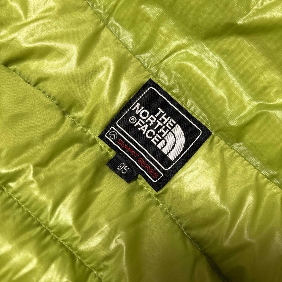 THE NORTH FACE(ザノースフェイス)のノースフェイス　ダウンベスト　メンズレディース　M メンズのジャケット/アウター(ダウンベスト)の商品写真