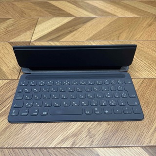 アップル(Apple)の10.5インチiPad Pro用 Smart Keyboard A1829(iPadケース)