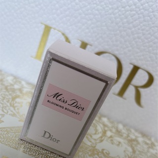 ディオール(Dior)のDIOR ブルーミングブーケ5ml(香水(女性用))