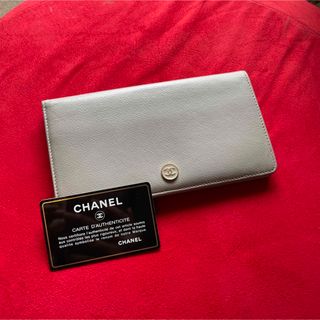 シャネル(CHANEL)のCHANEL 美品　CHANEL 長財布　ココボタン♡グレー(財布)