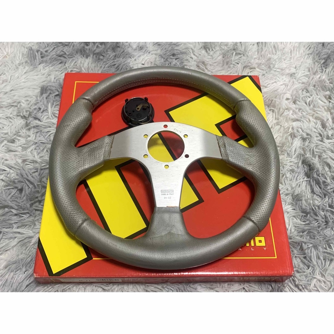 希少 MOMO JET モモ ジェット レザーステアリング 350mm 即納◎ 希少 MOMO JET モモ ジェット レザーステアリング 350mm 即納◎