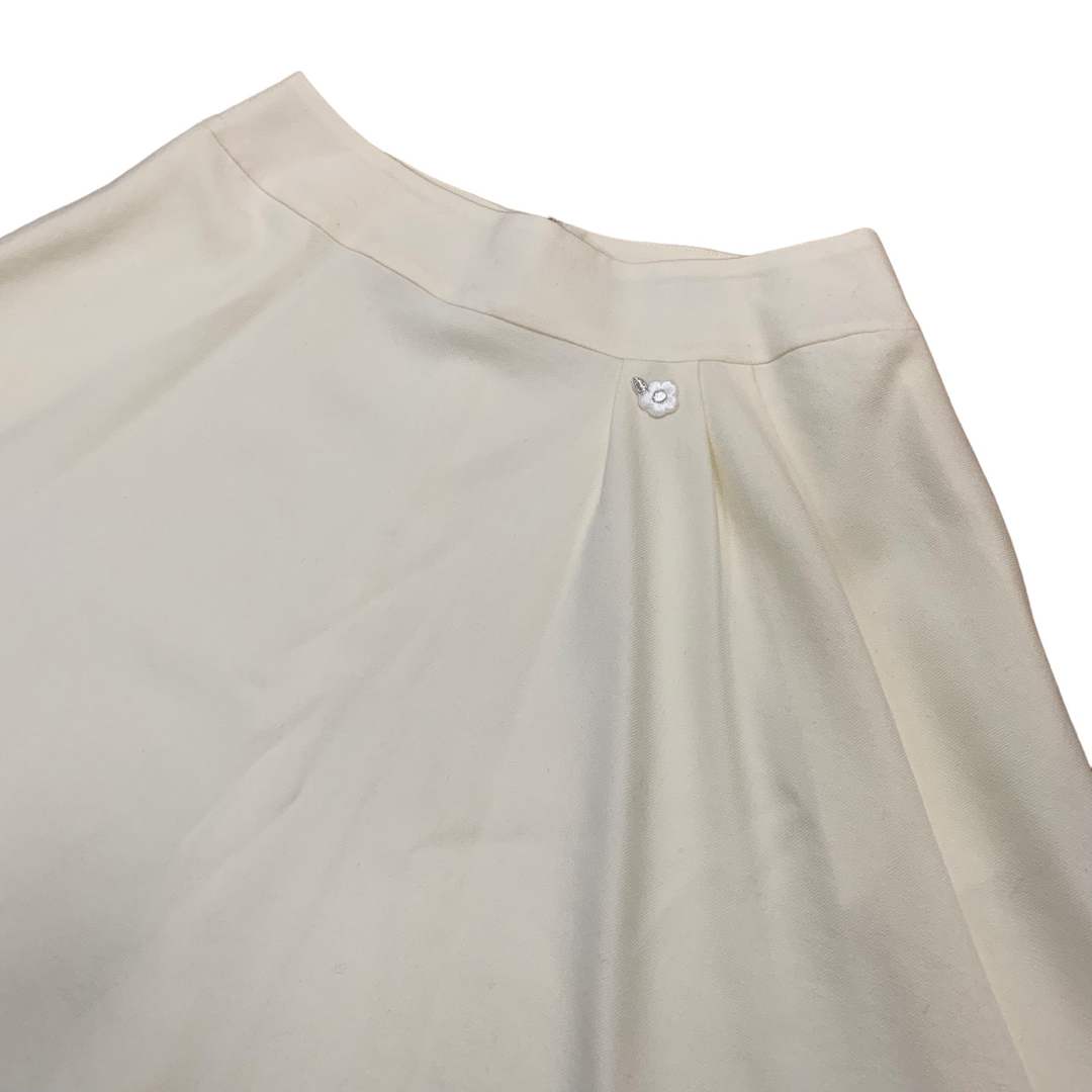 M'S GRACY(エムズグレイシー)のエムズグレイシー　スカート　フレア　白　ウール　L レディースのスカート(ひざ丈スカート)の商品写真