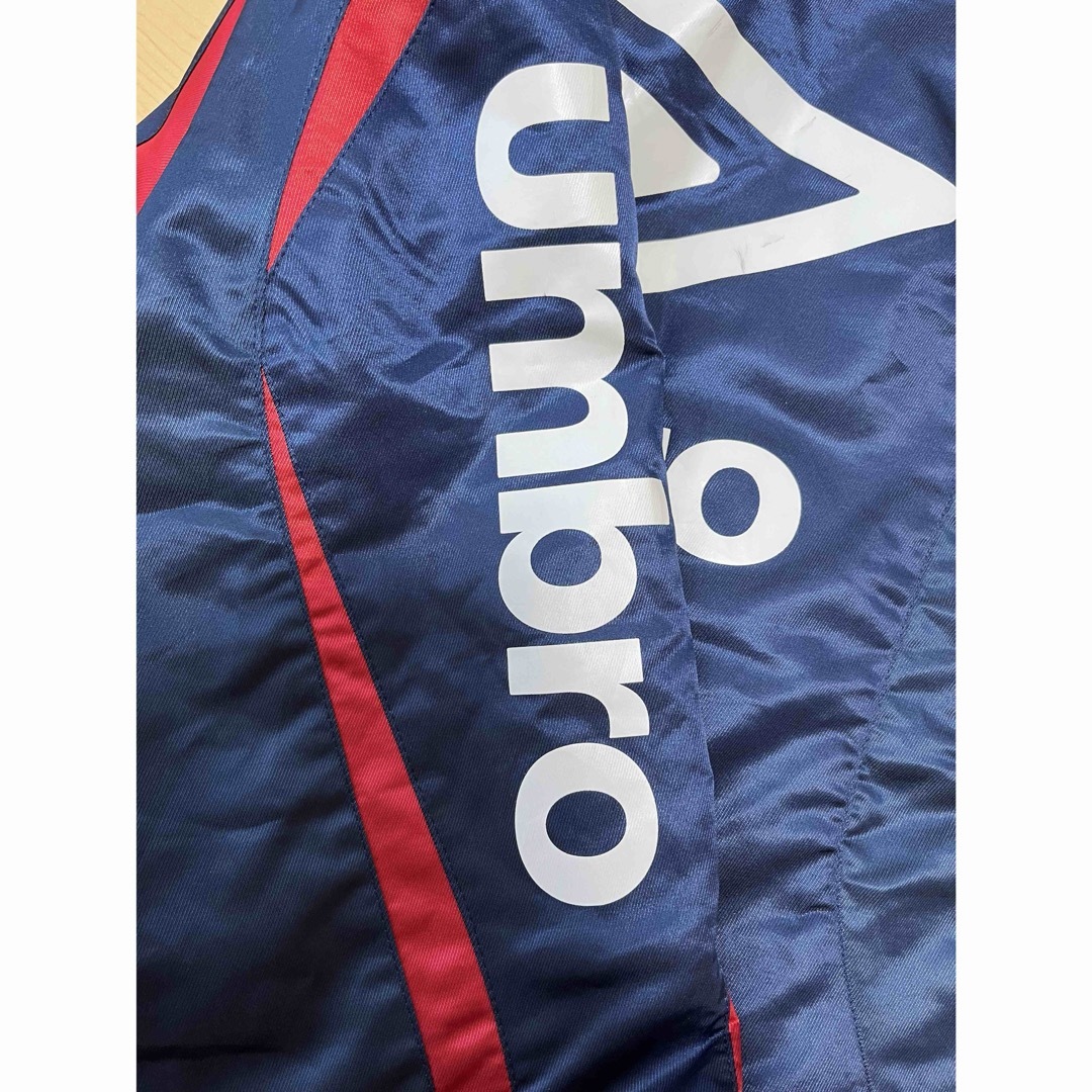 UMBRO(アンブロ)のUMBRO アンブロ ベンチコート 裏ボア スポーツ 防寒着  140 キッズ/ベビー/マタニティのキッズ服男の子用(90cm~)(コート)の商品写真