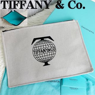 ティファニー(Tiffany & Co.)の美品♡ティファニーブルー♡保存袋♡箱♡説明書♡ティファニー ロゴ クラッチバッグ(クラッチバッグ)