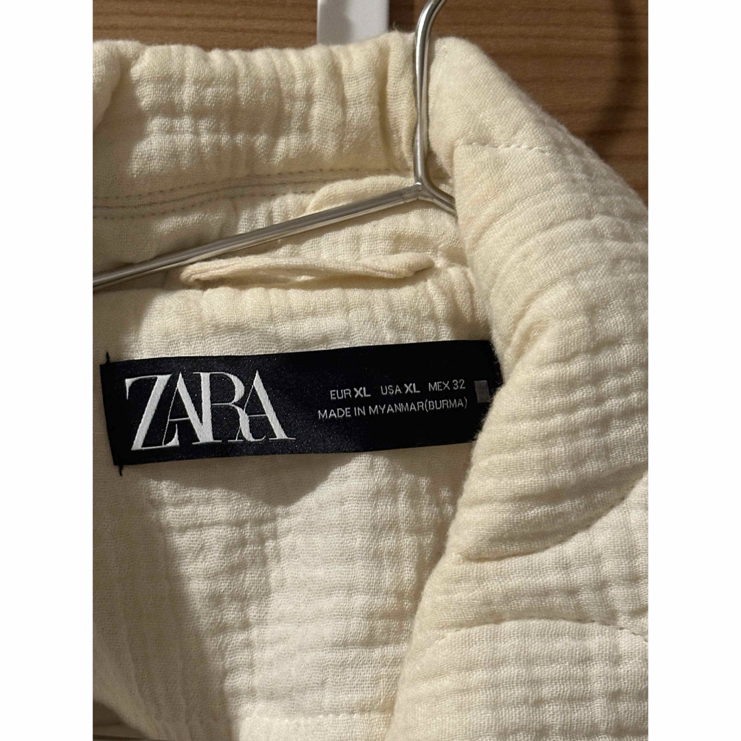 ZARA(ザラ)のZARA アウタージャケット レディースのジャケット/アウター(テーラードジャケット)の商品写真