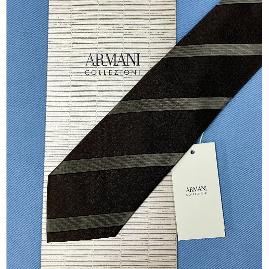 ARMANI COLLEZIONI(アルマーニ コレツィオーニ)のアルマーニ　ネクタイ 3A11B　新品 タグ付　専用ケース付き　プレゼントにも メンズのファッション小物(ネクタイ)の商品写真