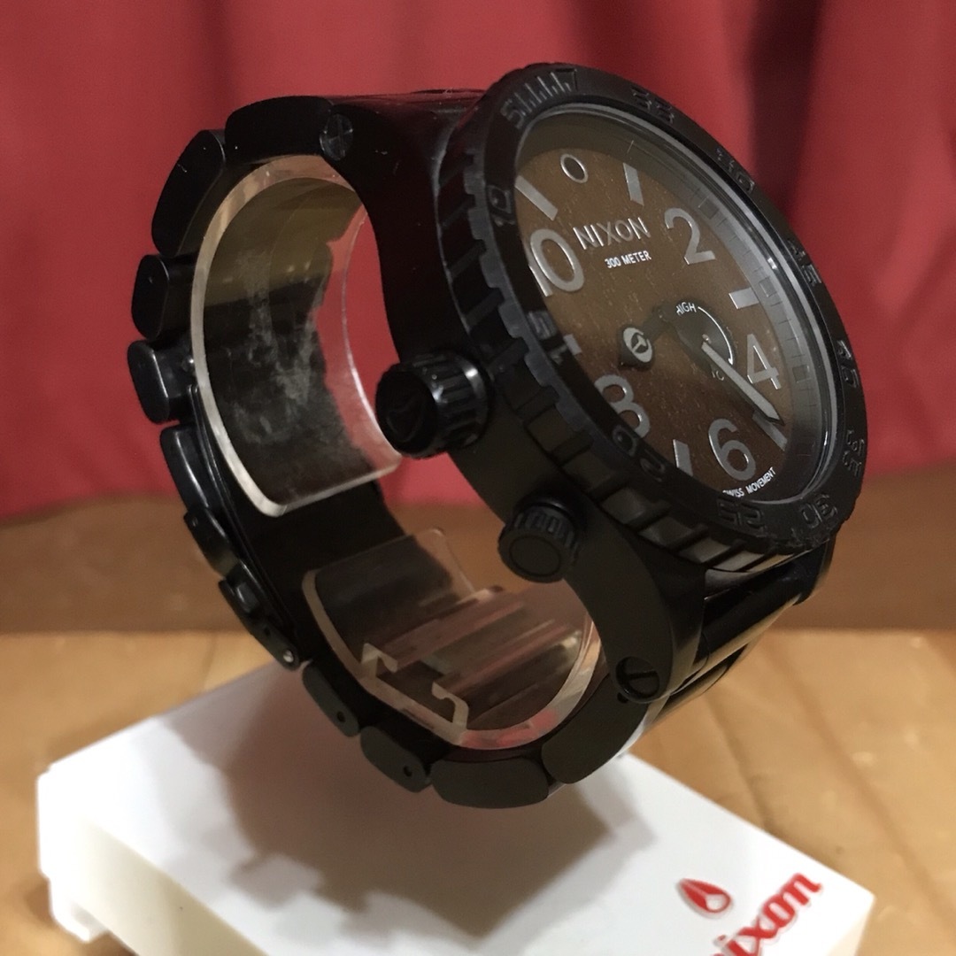 NIXON(ニクソン)のNIXON 51-30 TIDE  ☆DARK WOOD☆ 箱・保証書付き メンズの時計(腕時計(アナログ))の商品写真