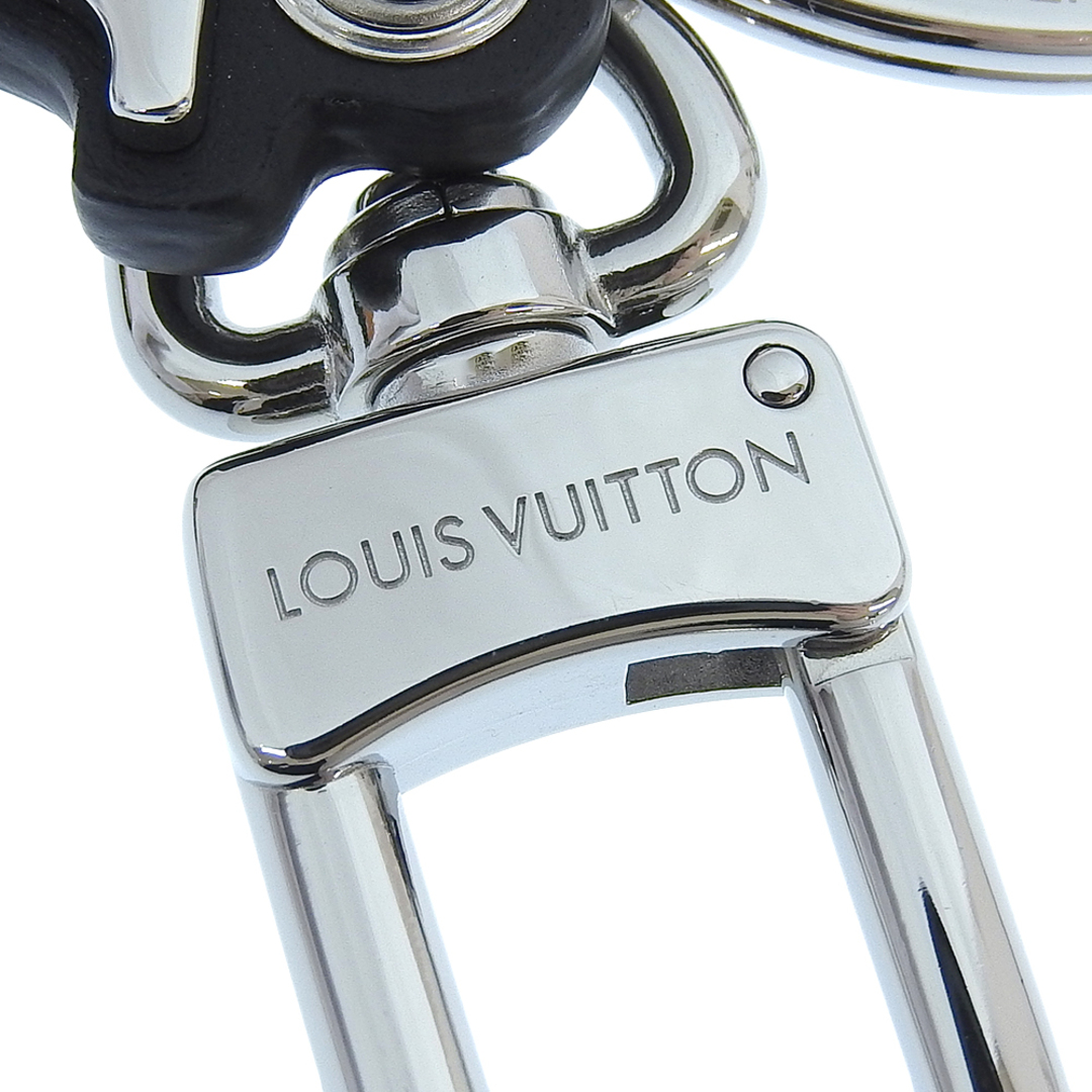 LOUIS VUITTON(ルイヴィトン)の【本物保証】 箱・布袋付 新品同様 ルイヴィトン LOUIS VUITTON ポルトクレ LVクラシック ロゴ キーホルダー チャーム M00971 メンズのファッション小物(キーホルダー)の商品写真
