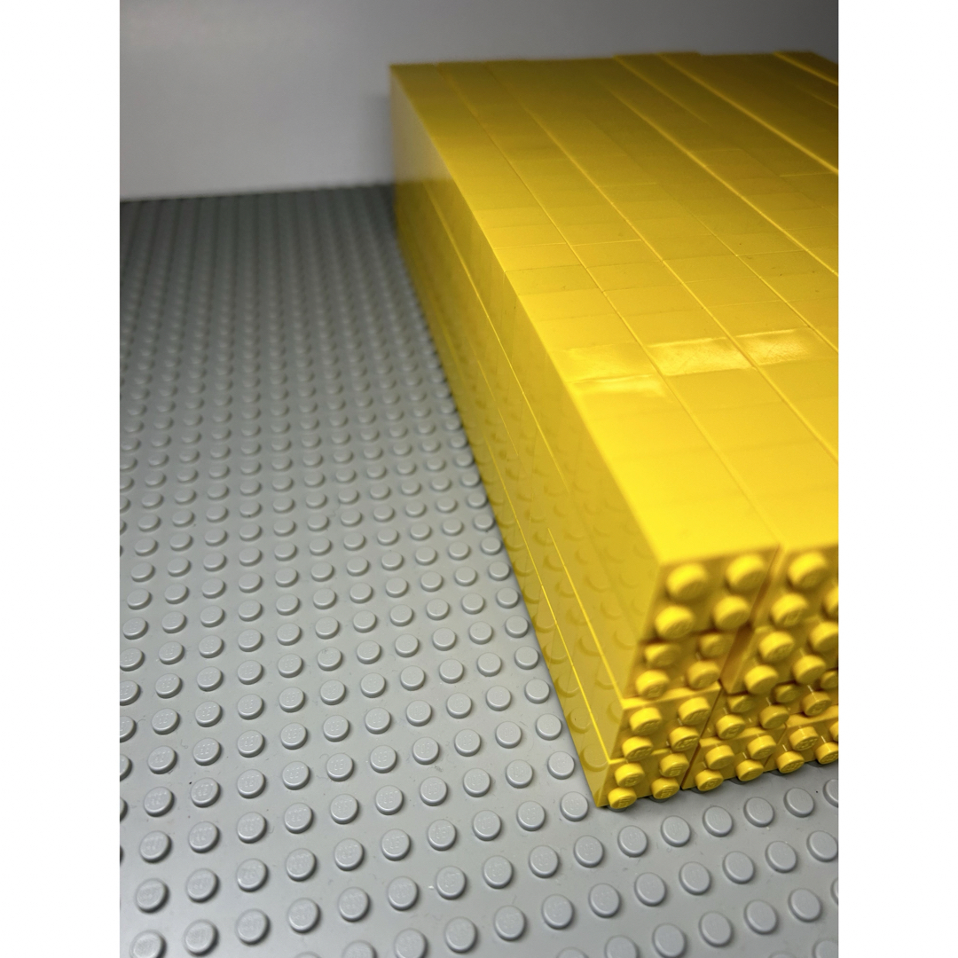 Lego(レゴ)のLEGO レゴブロック　バケツ　基本パーツ黄色イエローセット キッズ/ベビー/マタニティのおもちゃ(知育玩具)の商品写真