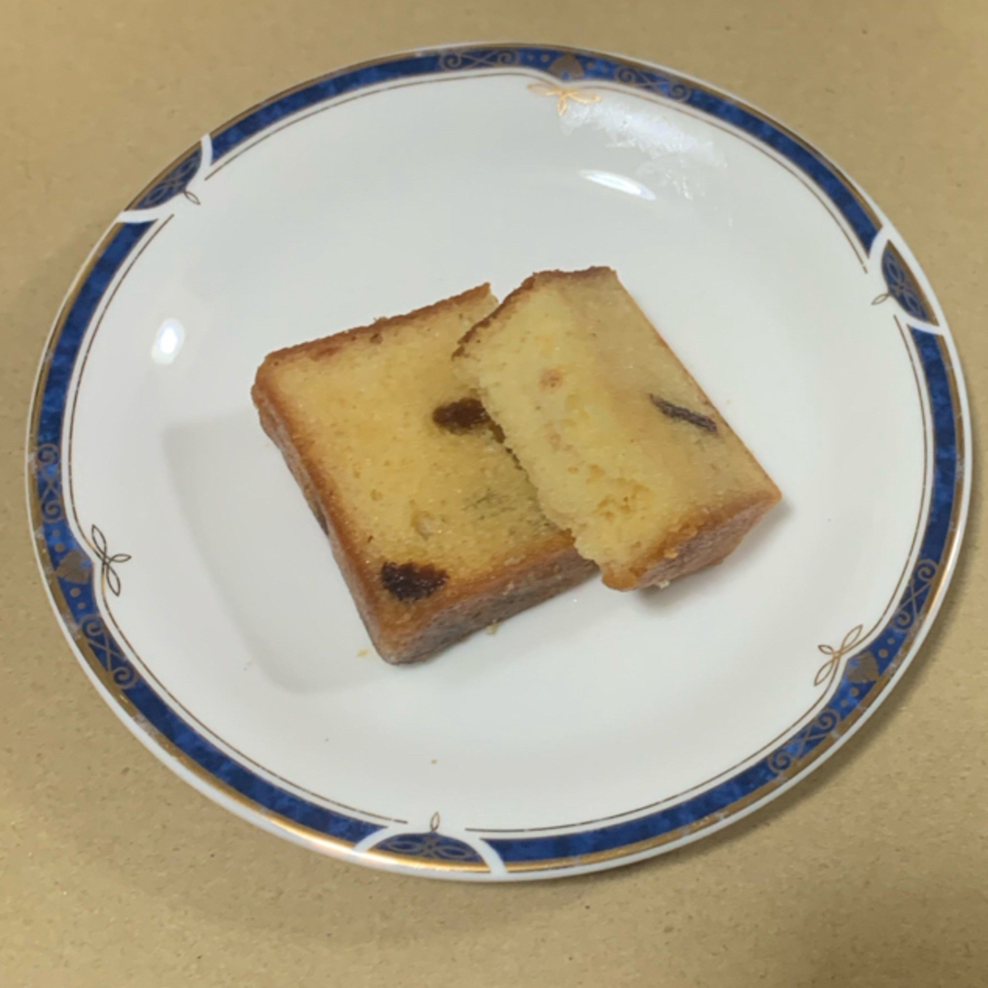 山崎製パン(ヤマザキセイパン)のフルーツケーキ１５個　スポンジケーキ　菓子　食品　おやつ　ケーキ　洋菓子　新品 食品/飲料/酒の食品(菓子/デザート)の商品写真