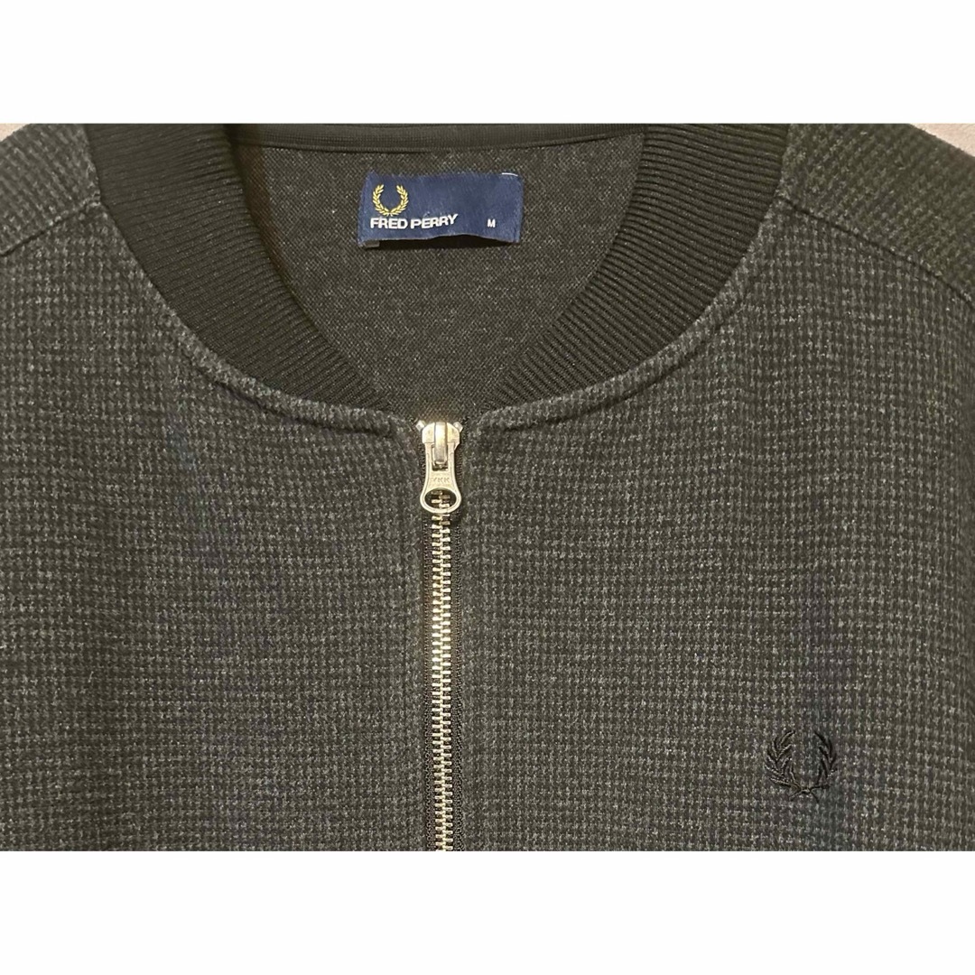 FRED PERRY(フレッドペリー)のフレッドペリー 千鳥格子 ボンバー トラックジャケット メンズのジャケット/アウター(ブルゾン)の商品写真