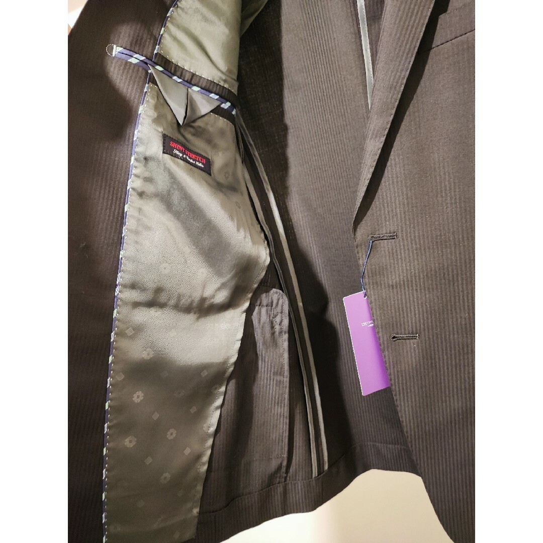 ORIHICA(オリヒカ)の【新品】ＯＲＩＨＩＣＡ　オリヒカ　スーツ上下　ストライプ　ワイシャツ付き メンズのスーツ(セットアップ)の商品写真
