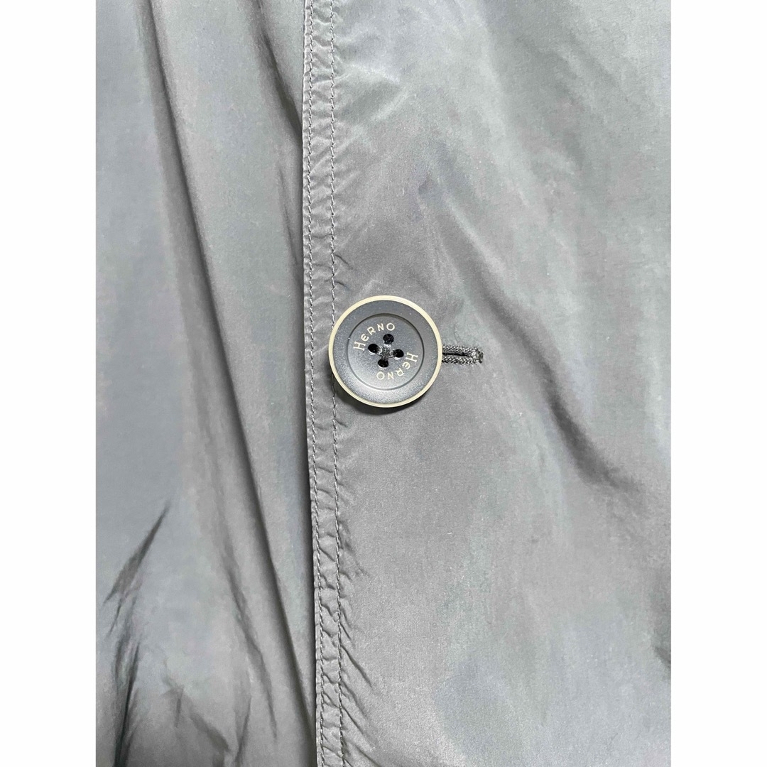 HERNO(ヘルノ)のHERNO ヘルノ ステンカラーコート レインコート　46 ネイビーブラック メンズのジャケット/アウター(ステンカラーコート)の商品写真