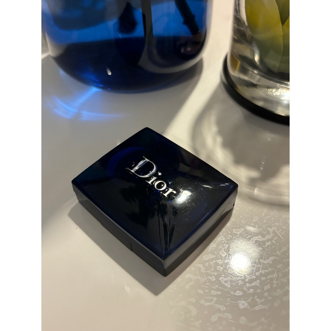 Christian Dior(クリスチャンディオール)のDiorディオール　アン　クルール649 シャイニーベージュ コスメ/美容のベースメイク/化粧品(アイシャドウ)の商品写真