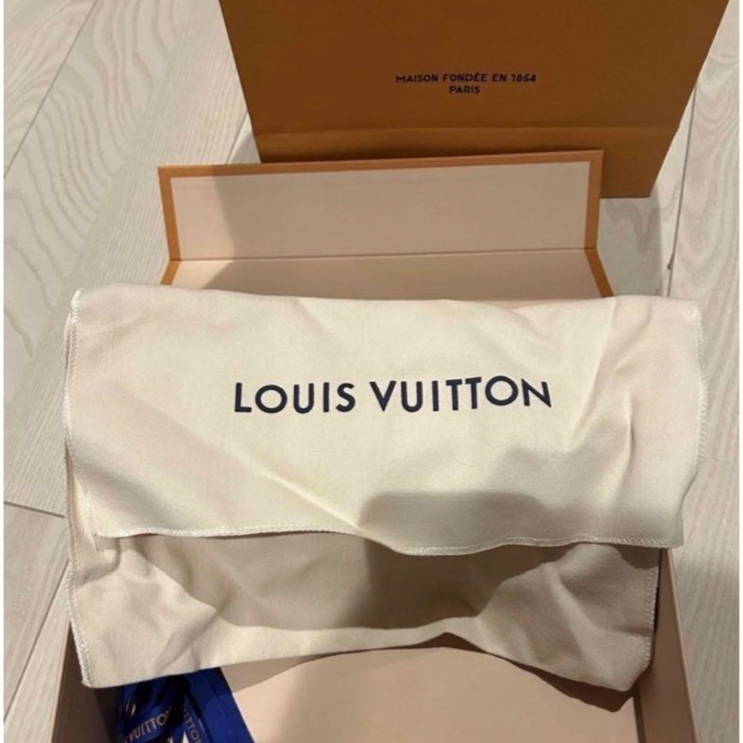 LOUIS VUITTON(ルイヴィトン)のLOUIS VUITTON ショルダー メンズのバッグ(ショルダーバッグ)の商品写真