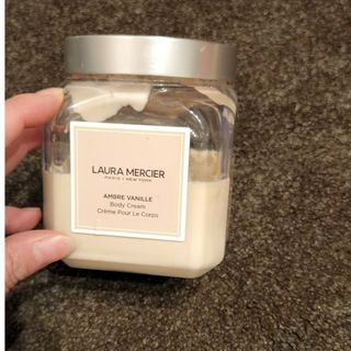 ローラメルシエ(laura mercier)のローラメルシエホイップトボディクリームアンバーバニラ　300g(ボディクリーム)