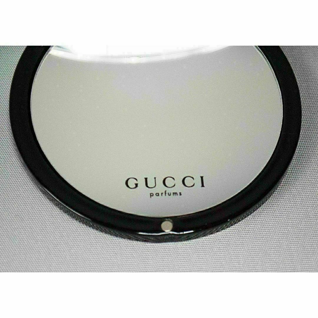 Gucci(グッチ)のgucmir2 新品未使用本物 GUCCI グッチ　ノベルティミラー レディースのファッション小物(ミラー)の商品写真