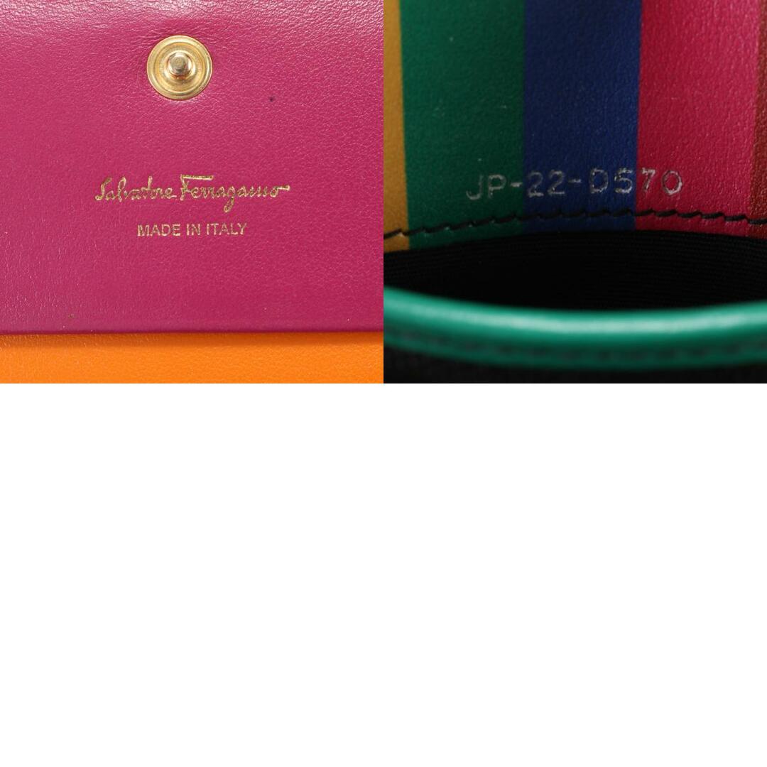 Salvatore Ferragamo(サルヴァトーレフェラガモ)の美品 サルヴァトーレフェラガモ レザー スタッズ コンパクト ウォレット 二つ折り 財布 ガンチーニ メンズ レディース HPE P1-3 メンズのファッション小物(折り財布)の商品写真