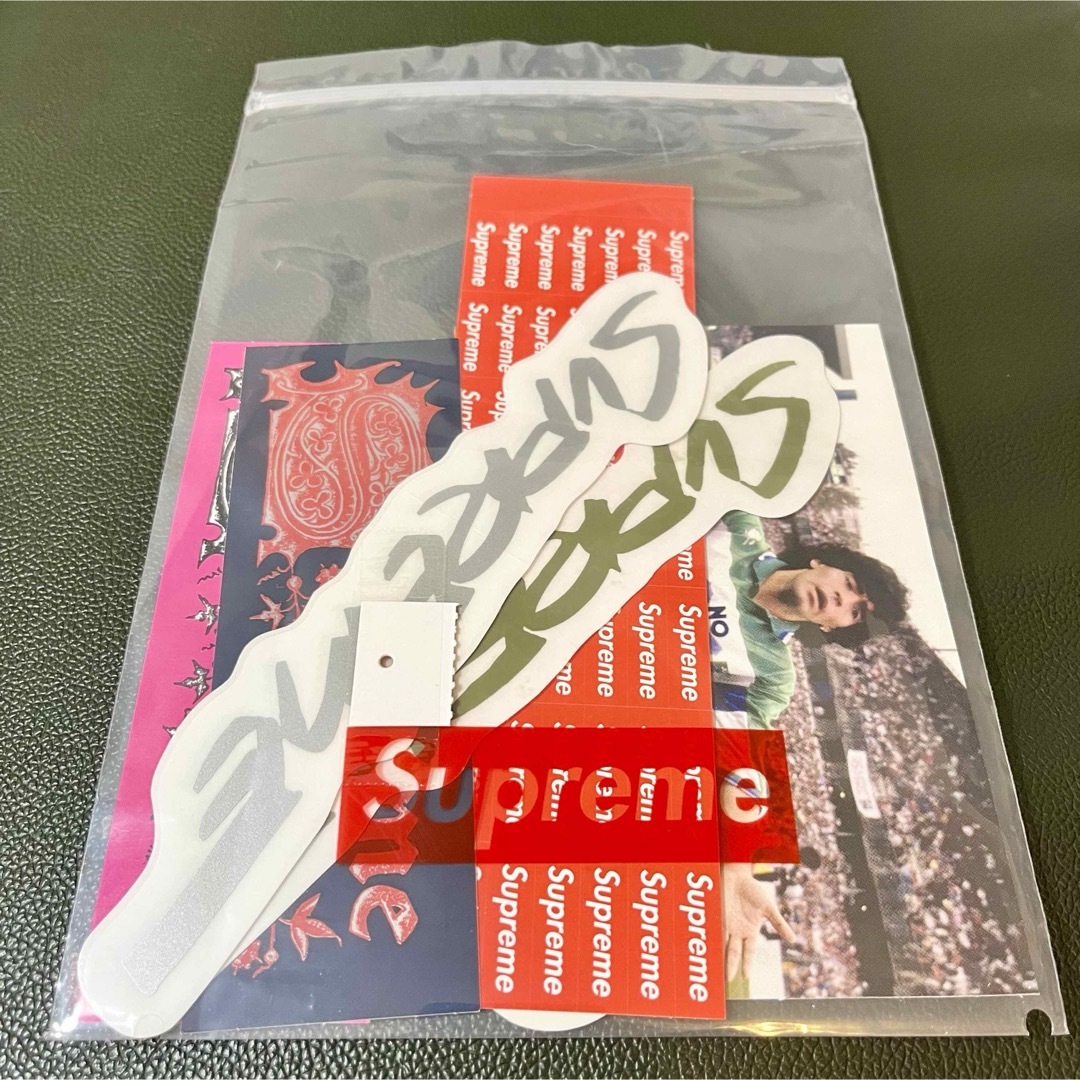 Supreme(シュプリーム)の【新品】Supreme 24ss Week1／ステッカーセット sticker メンズのファッション小物(その他)の商品写真