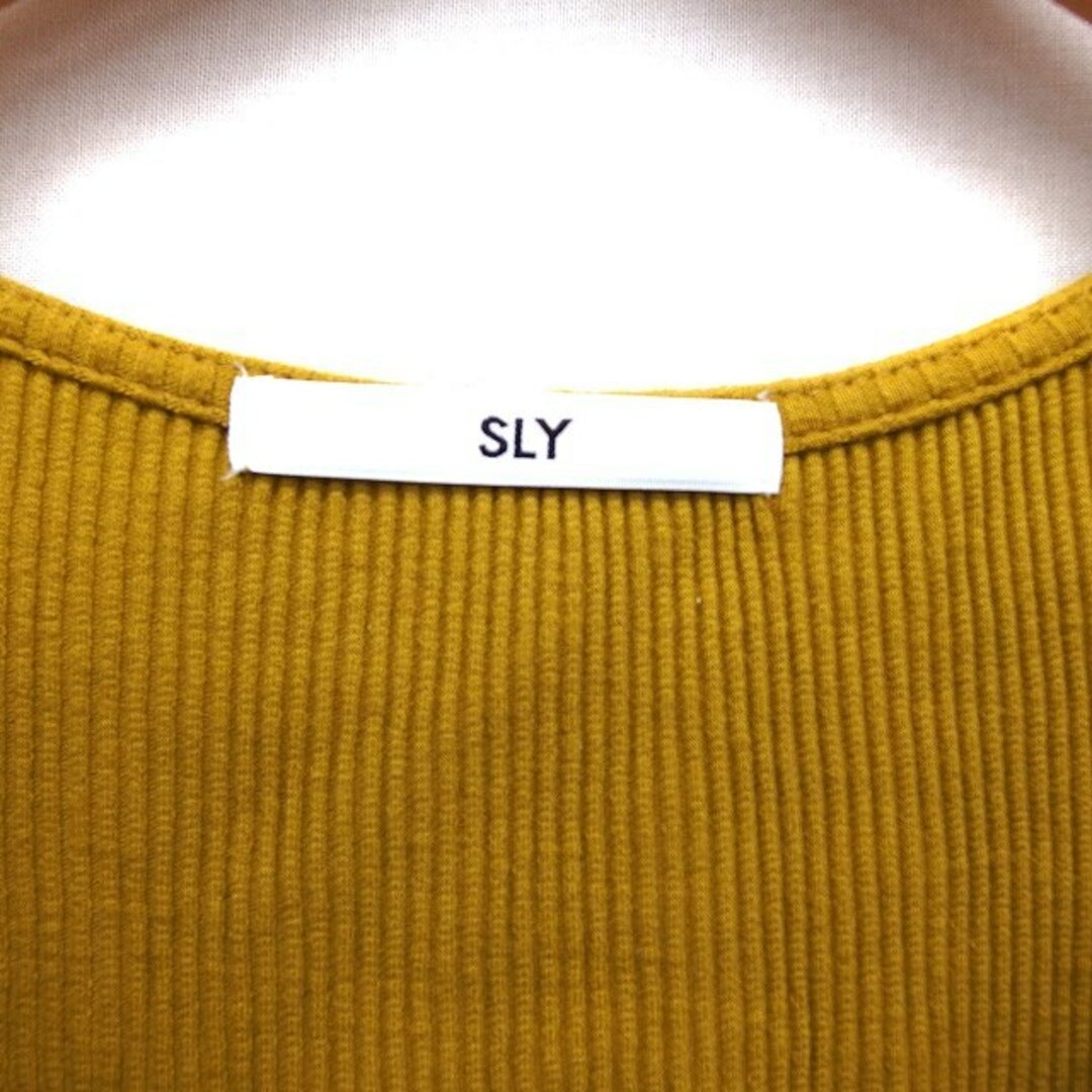 SLY(スライ)のスライ SLY ニット カットソー リブ ストレッチ クロップド コットン 半袖 レディースのトップス(カットソー(半袖/袖なし))の商品写真