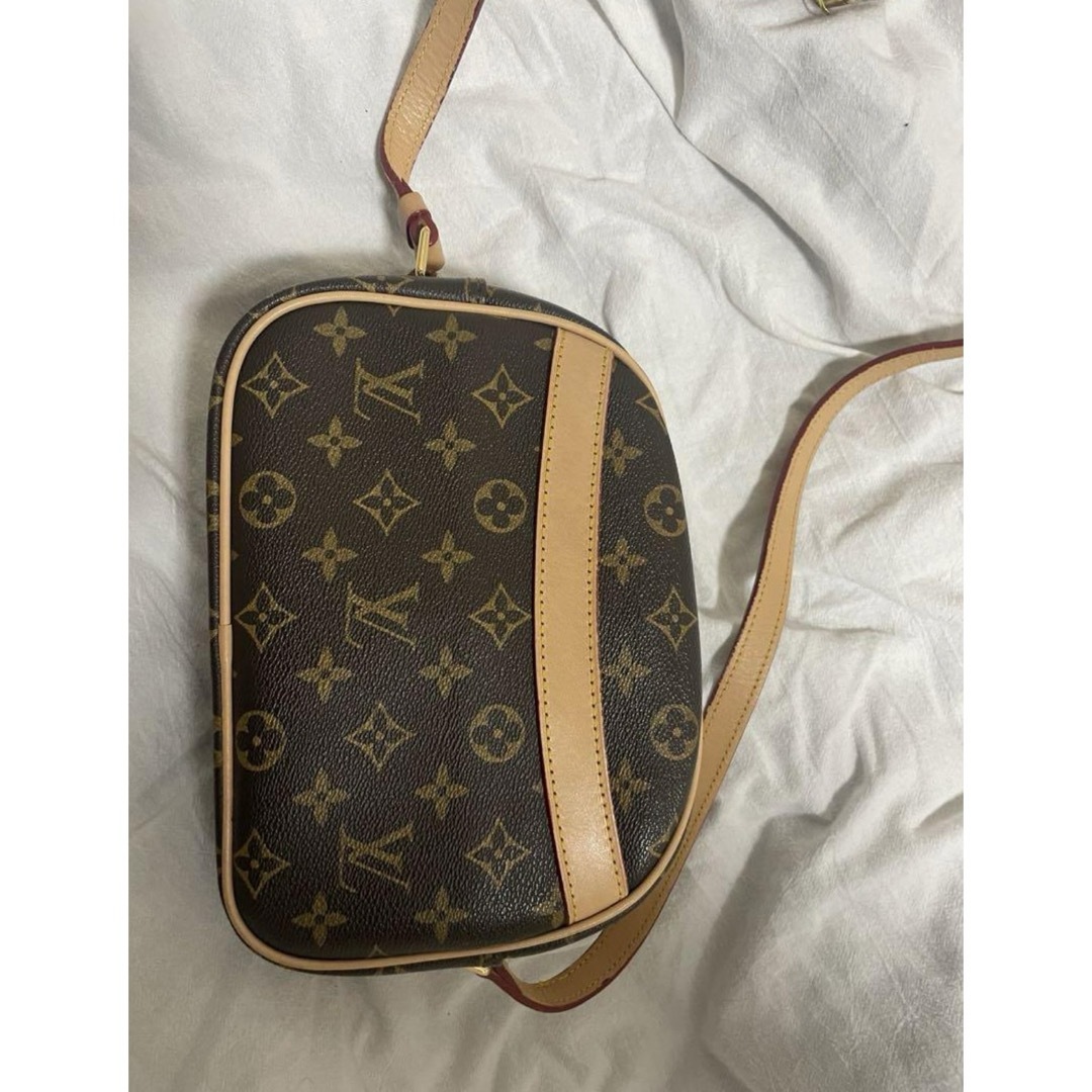 LOUIS VUITTON(ルイヴィトン)のLouis Vuitton バッグ メンズのバッグ(ショルダーバッグ)の商品写真