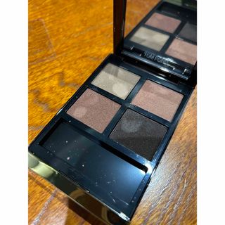 トムフォードビューティ(TOM FORD BEAUTY)のトムフォード　アイカラークォード　スモーキークォーツ(アイシャドウ)