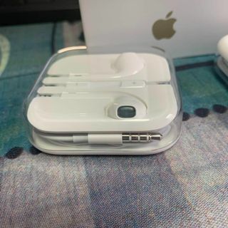 Apple - Apple AirPods 型番 MMEF2J/A 新品未開封Apple正規品の通販 by