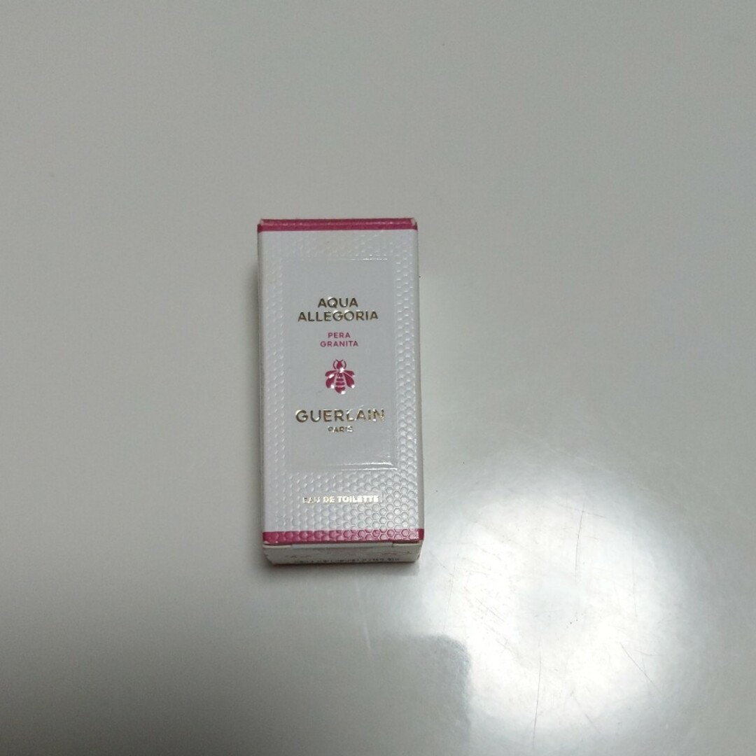 GUERLAIN(ゲラン)のゲラン　　アクアアレゴリア　ペラグラニータ　オーデトワレ コスメ/美容の香水(香水(女性用))の商品写真