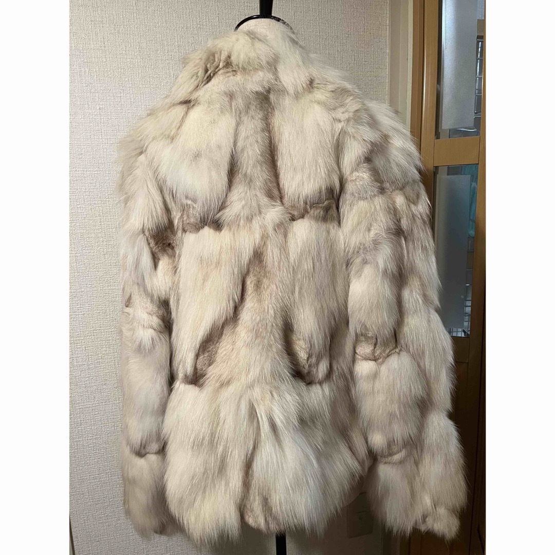 ブルーフォックスファーのジャケット レディースのジャケット/アウター(毛皮/ファーコート)の商品写真