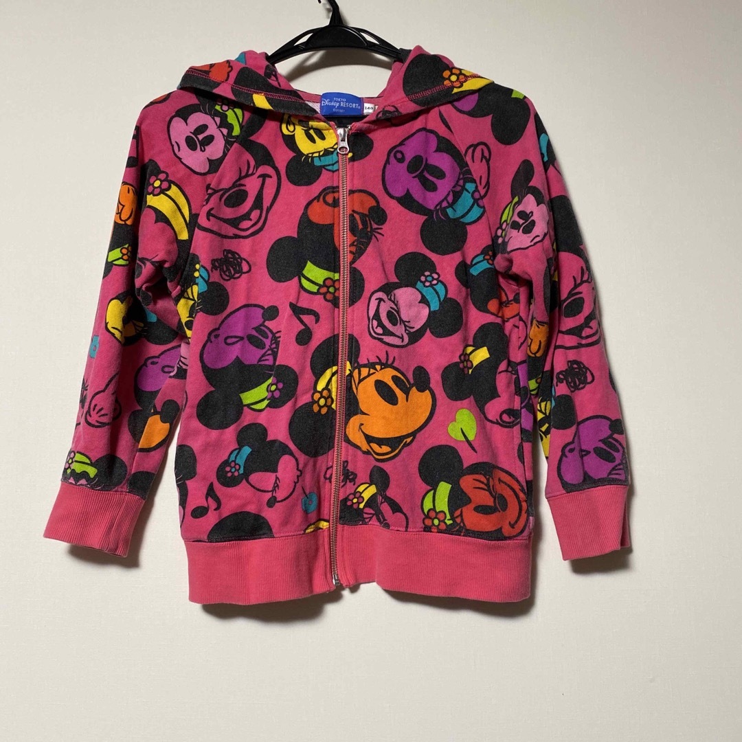 Disney(ディズニー)のディズニー　パーカー　140 キッズ/ベビー/マタニティのキッズ服女の子用(90cm~)(ジャケット/上着)の商品写真