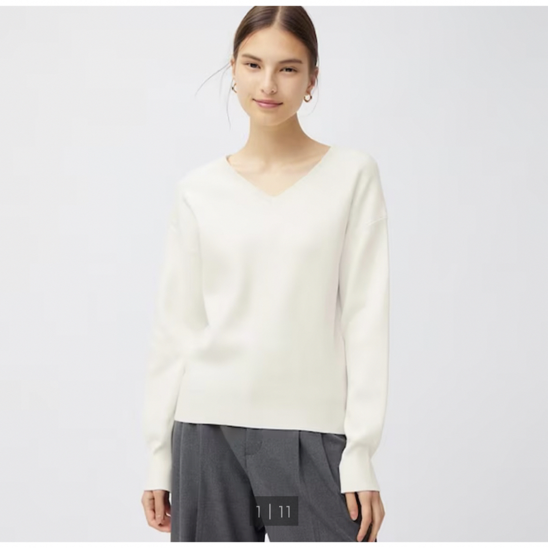 GU(ジーユー)のGU ウォッシャブルＶネックセーター(長袖) ホワイト レディースのトップス(ニット/セーター)の商品写真