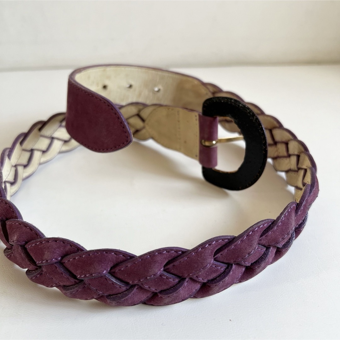 インポート ベルト バックル 紫 パープルレザー 編み込みスエード レディースのファッション小物(ベルト)の商品写真