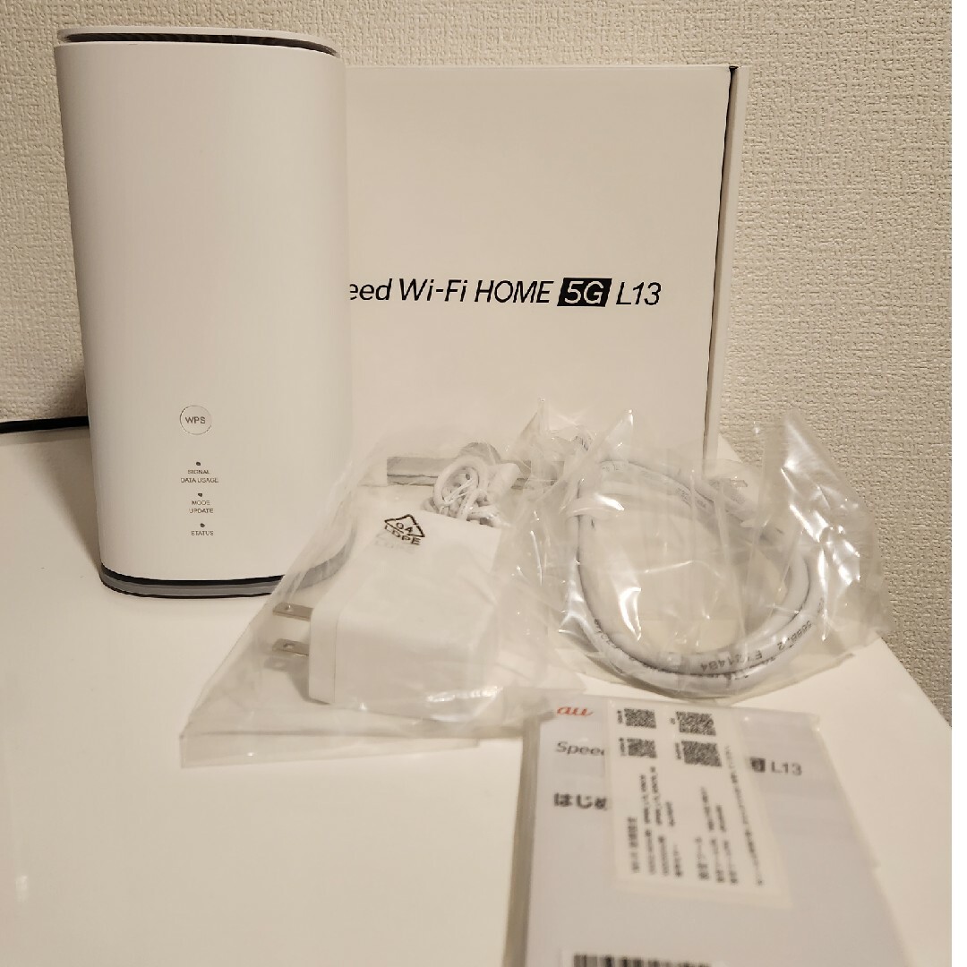 au(エーユー)のSpeed Wi-Fi HOME 5G L13 スマホ/家電/カメラのPC/タブレット(PC周辺機器)の商品写真