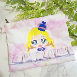 わんだふるぷりきゅあ！ハンドメイド　刺繍入りサコッシュ　子供　キュアフレンディ(ポシェット)