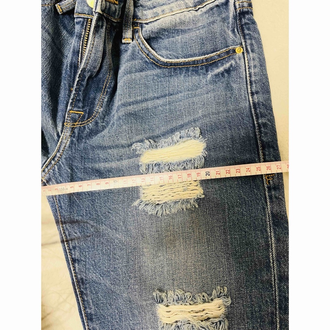 FRAME DENIM(フレームデニム)のFRAME DENIM  ボーイフレンドデニム ダメージ レディースのパンツ(デニム/ジーンズ)の商品写真