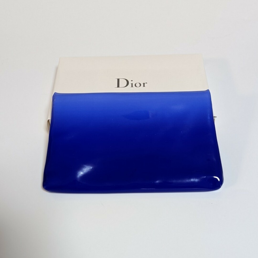 Christian Dior(クリスチャンディオール)の新品！ディオール　Dior　ノベルティ ブルー グラデーション ポーチ レディースのファッション小物(ポーチ)の商品写真