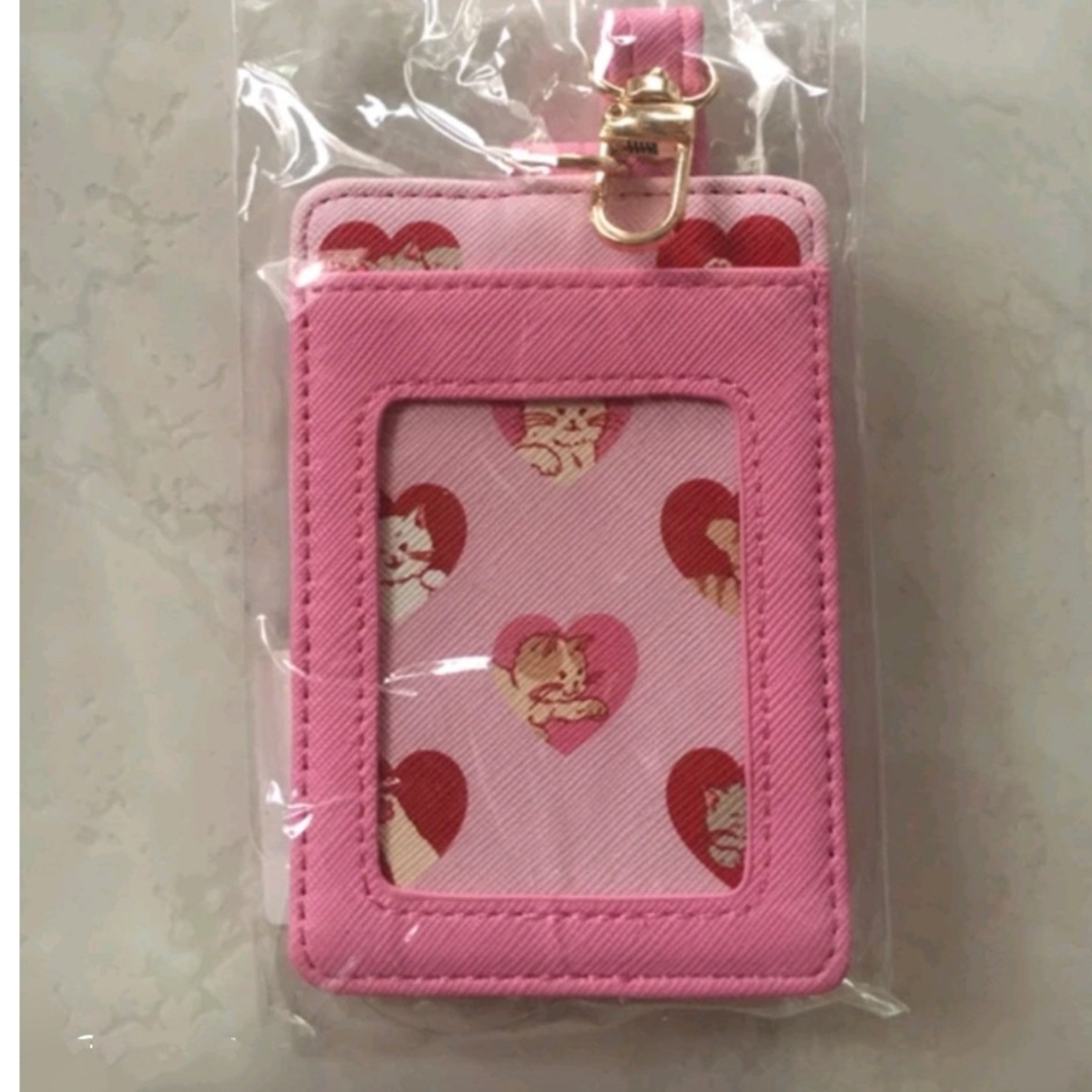 Starbucks(スターバックス)のタイ　スターバックス　バレンタイン　猫　カードホルダー  日本未発売 レディースのファッション小物(パスケース/IDカードホルダー)の商品写真