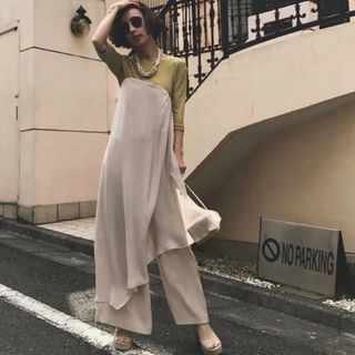 アメリヴィンテージ(Ameri VINTAGE)のAmeri VINTAGE　OVER HIGH WAIST LIKE PANTS(カジュアルパンツ)