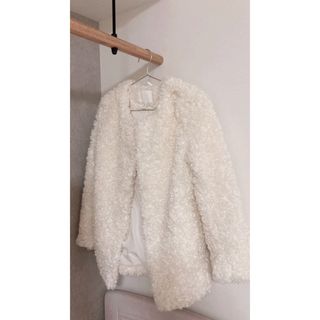 エイチアンドエム(H&M)の【H&M】もこもこテーラードジャケット(テーラードジャケット)