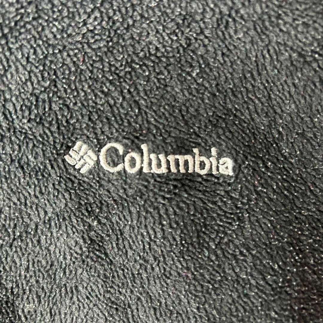 Columbia(コロンビア)のコロンビア 刺繍ロゴ フリースベスト ブラック XXL メンズのトップス(ベスト)の商品写真